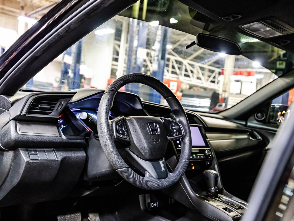 2018 Honda Civic Hatchback LX in , Quebec - 19 - w1024h768px