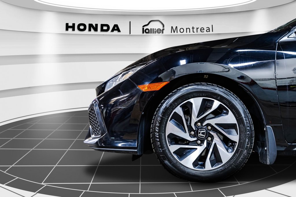 2018 Honda Civic Hatchback LX in , Quebec - 10 - w1024h768px