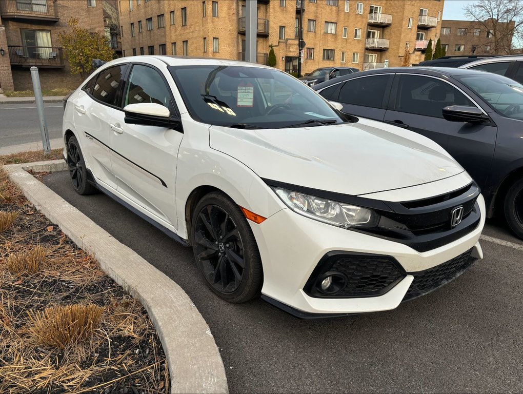 Civic Hatchback Sport 2019 à Montréal, Québec - 2 - w1024h768px