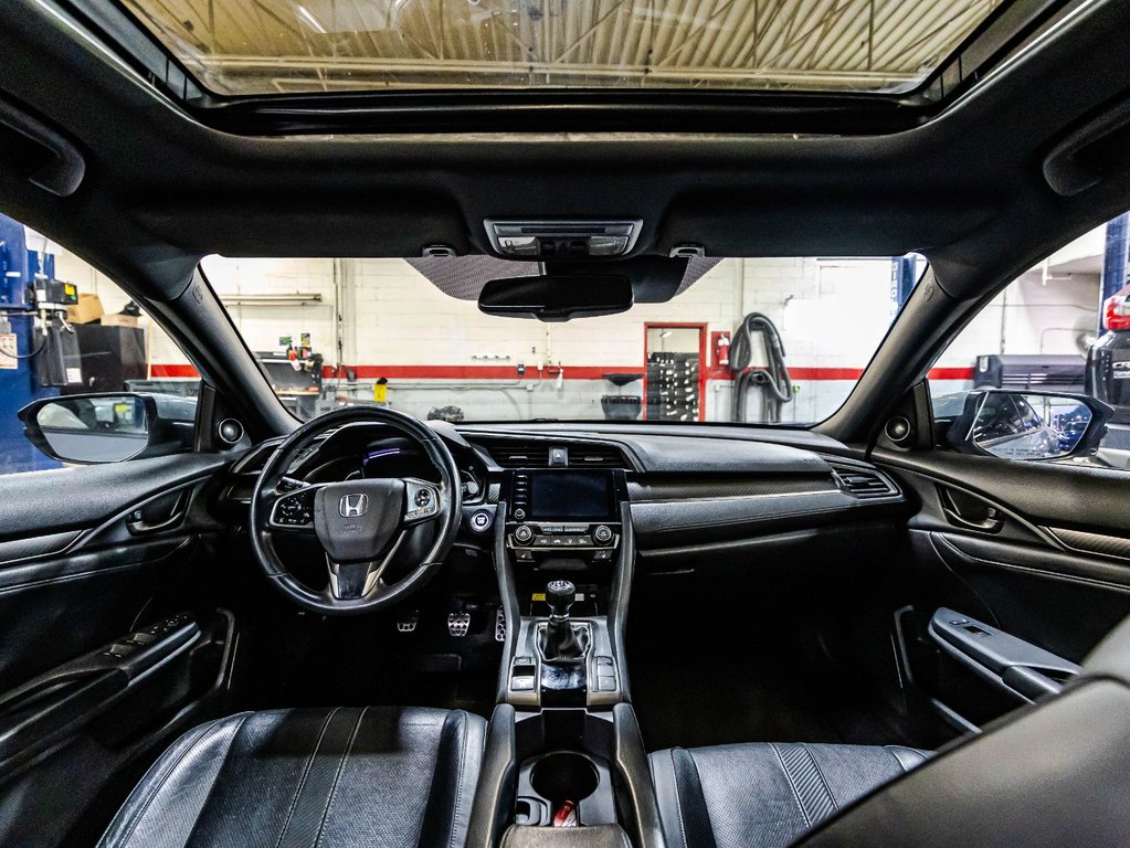 2019 Honda Civic Hatchback Sport Touring in , Quebec - 15 - w1024h768px