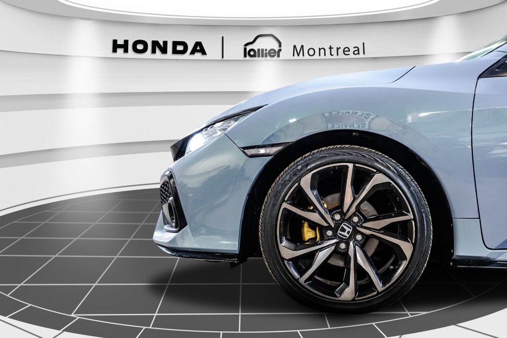2019 Honda Civic Hatchback Sport Touring in , Quebec - 10 - w1024h768px