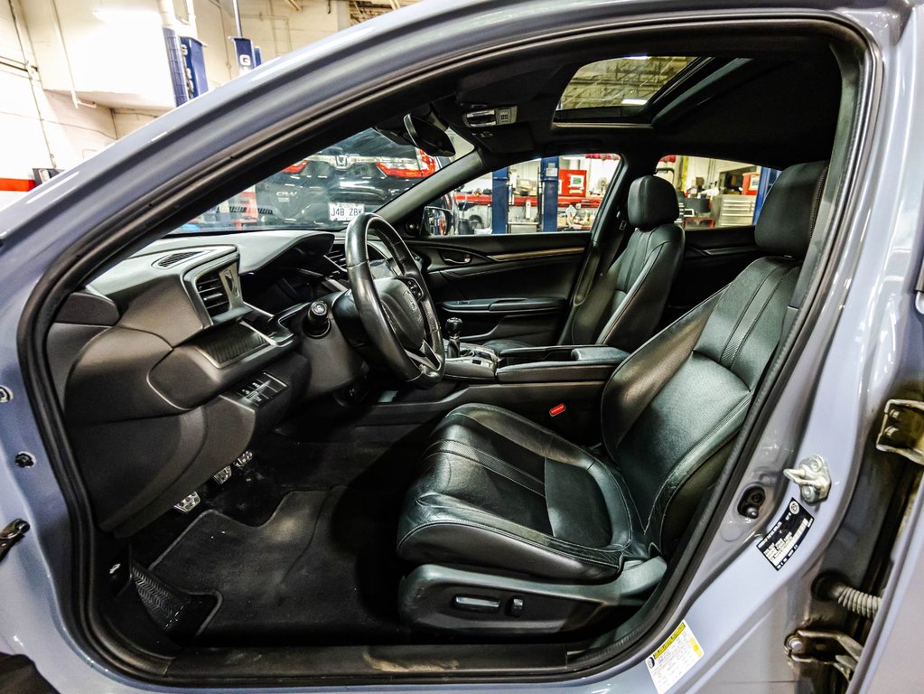 2019 Honda Civic Hatchback Sport Touring in , Quebec - 20 - w1024h768px