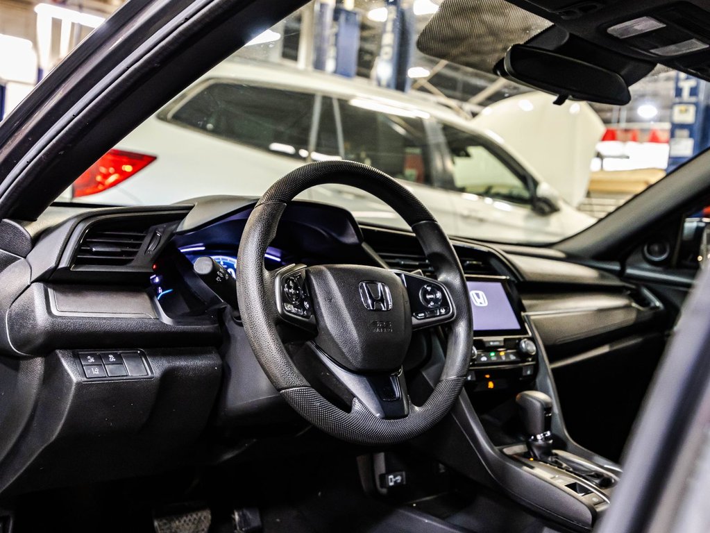 Honda Civic Hatchback LX 2019 à Montréal, Québec - 16 - w1024h768px