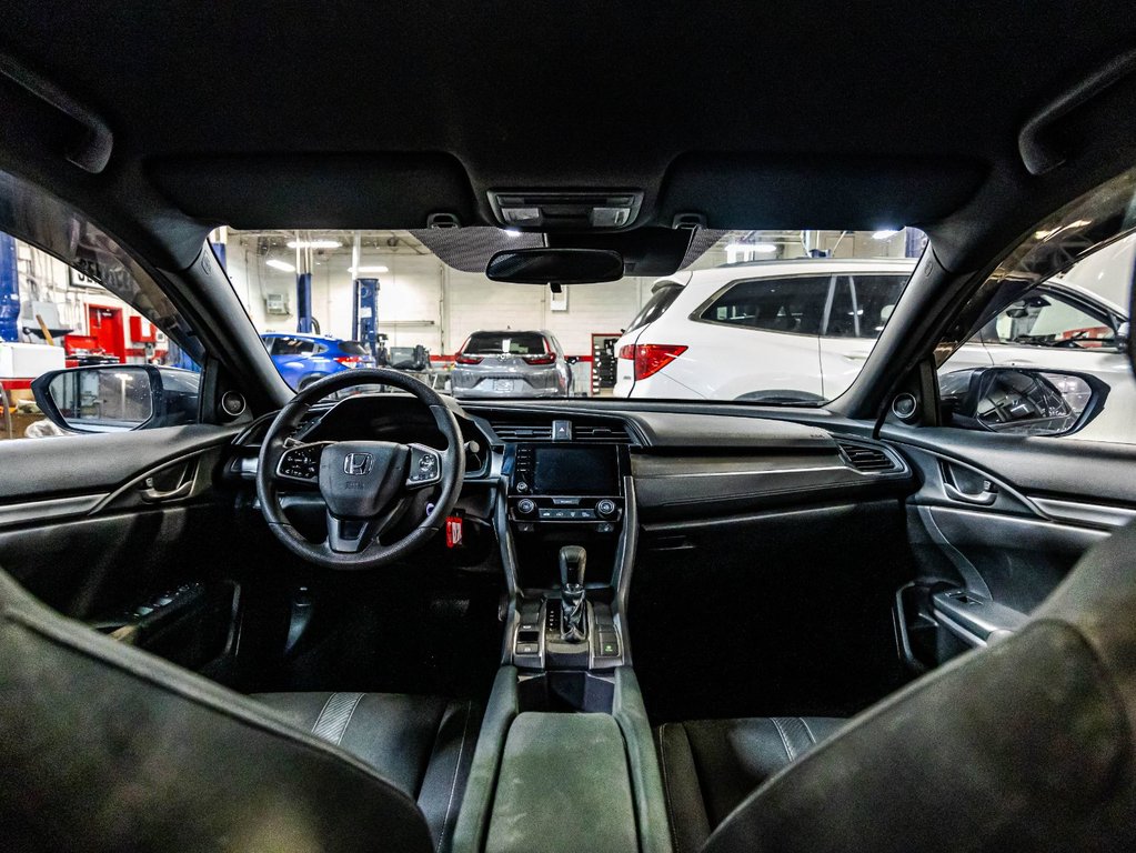 Honda Civic Hatchback LX 2019 à Montréal, Québec - 12 - w1024h768px