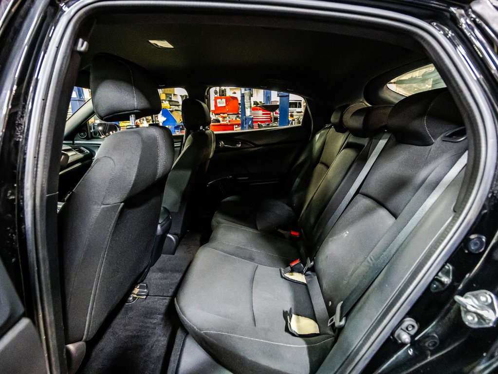 Honda Civic Hatchback LX 2020 à , Québec - 13 - w1024h768px
