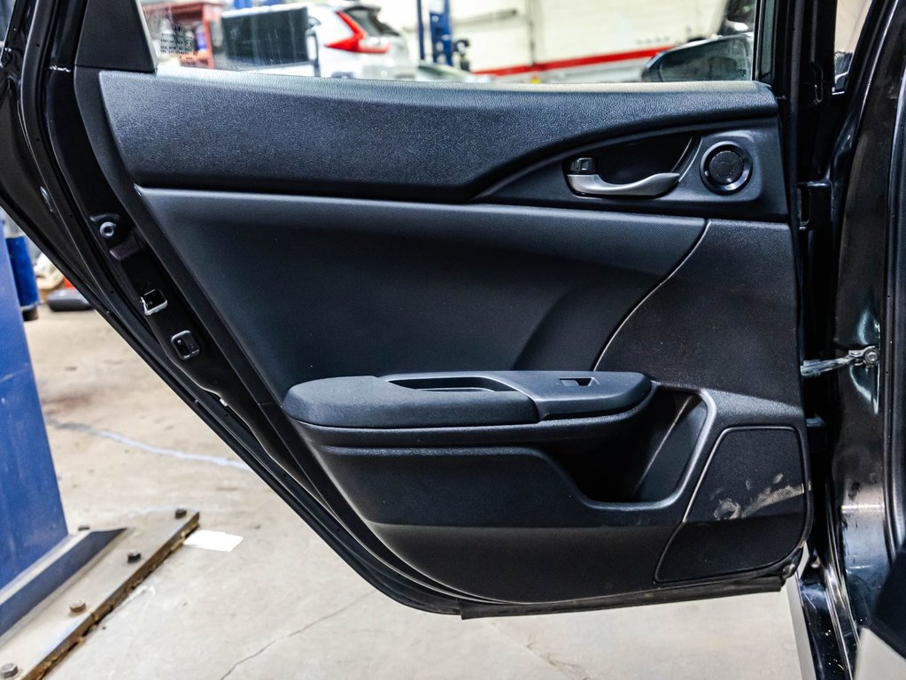 Honda Civic Hatchback LX 2020 à , Québec - 12 - w1024h768px