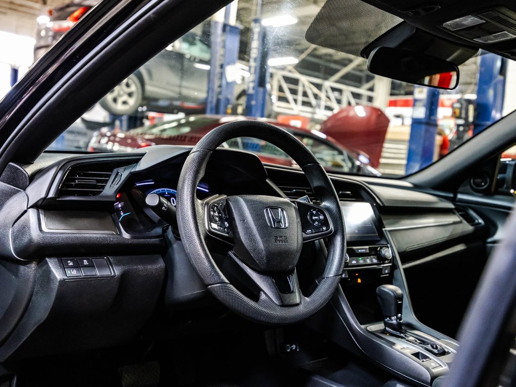 Honda Civic Hatchback LX 2020 à , Québec - 19 - w1024h768px