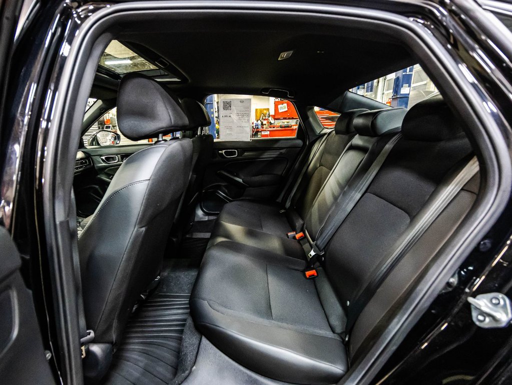 2025 Honda Civic Sedan Hybrid Sport in Montréal, Quebec - 13 - w1024h768px