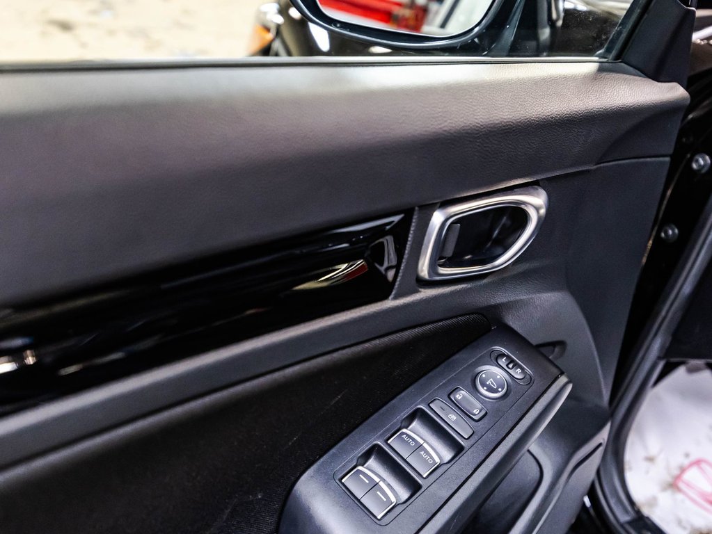 Honda Civic Sedan Hybrid Sport 2025 à , Québec - 11 - w1024h768px