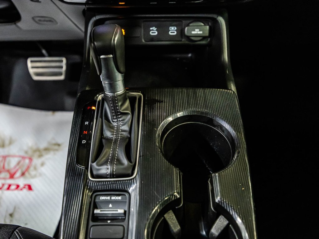 2025 Honda Civic Sedan Hybrid SPORT in Montréal, Quebec - 25 - w1024h768px