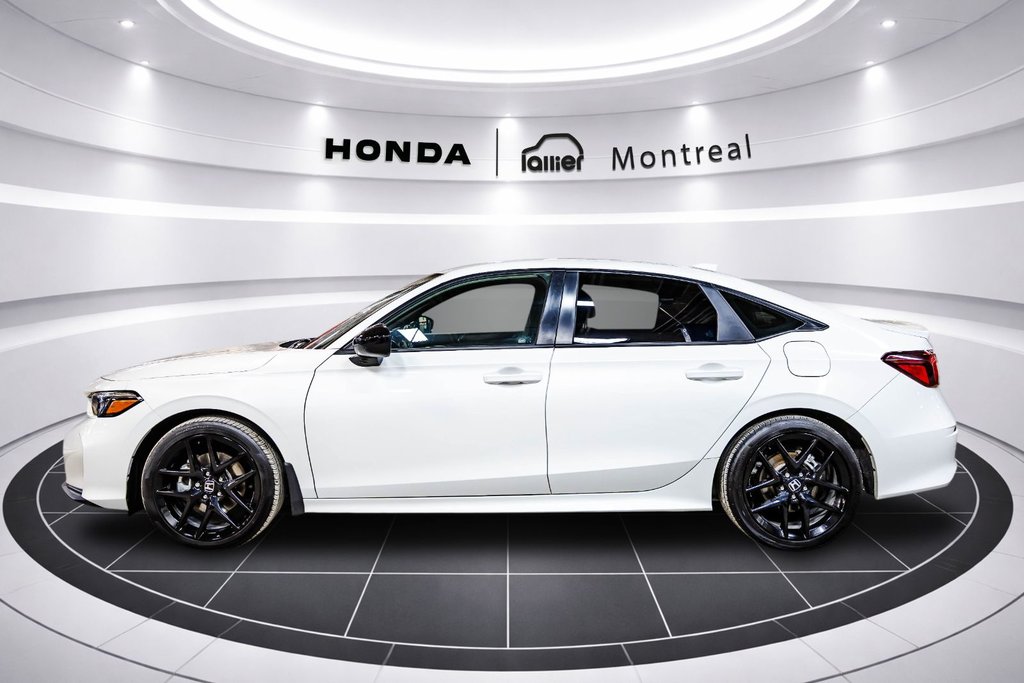 2025 Honda Civic Sedan Hybrid SPORT in Montréal, Quebec - 4 - w1024h768px