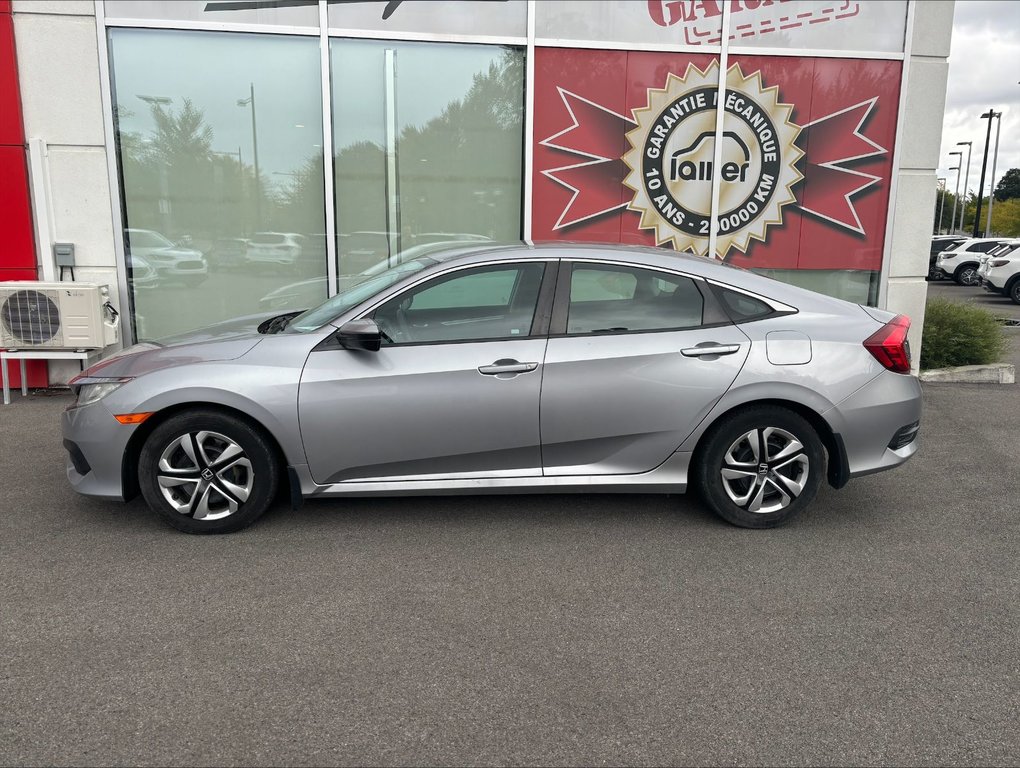 2016  Civic LX in Montréal, Quebec - 1 - w1024h768px