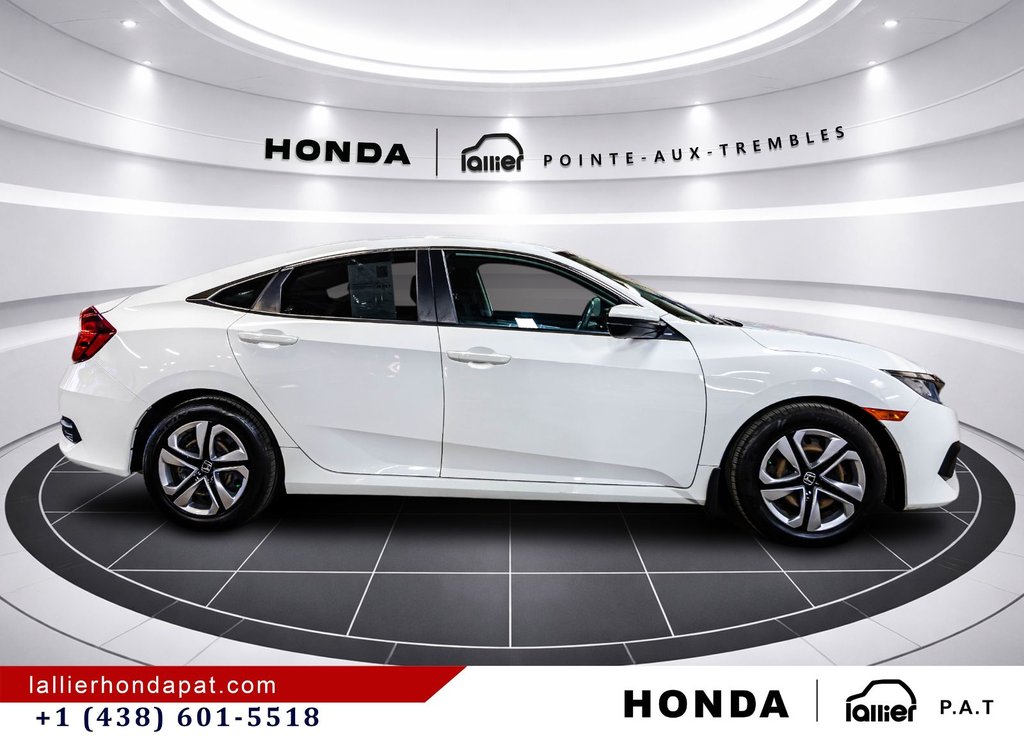 2017 Honda Civic Sedan LX in Montréal, Quebec - 8 - w1024h768px