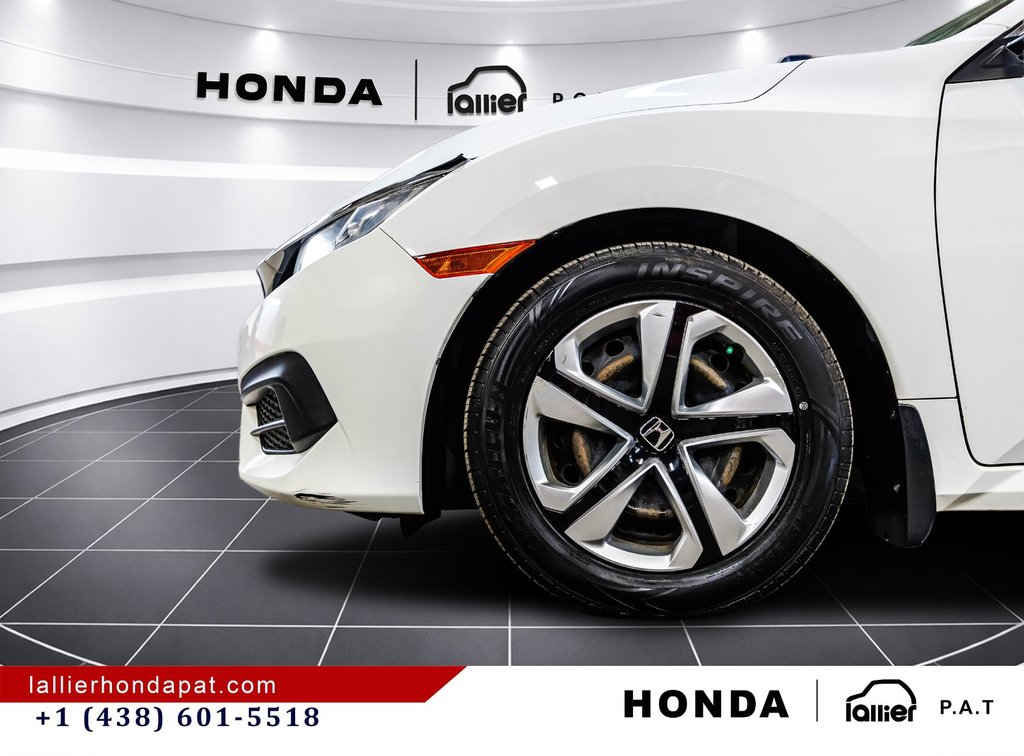 2017 Honda Civic Sedan LX in Montréal, Quebec - 10 - w1024h768px