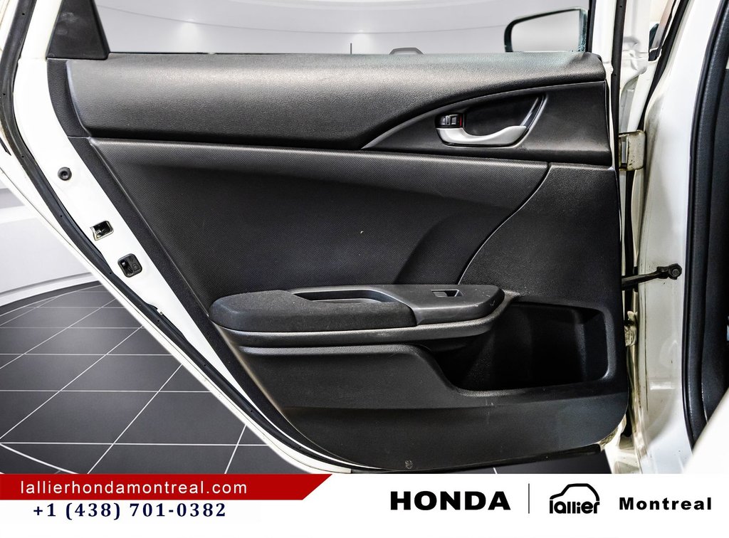 2017 Honda Civic Sedan LX in Montréal, Quebec - 12 - w1024h768px