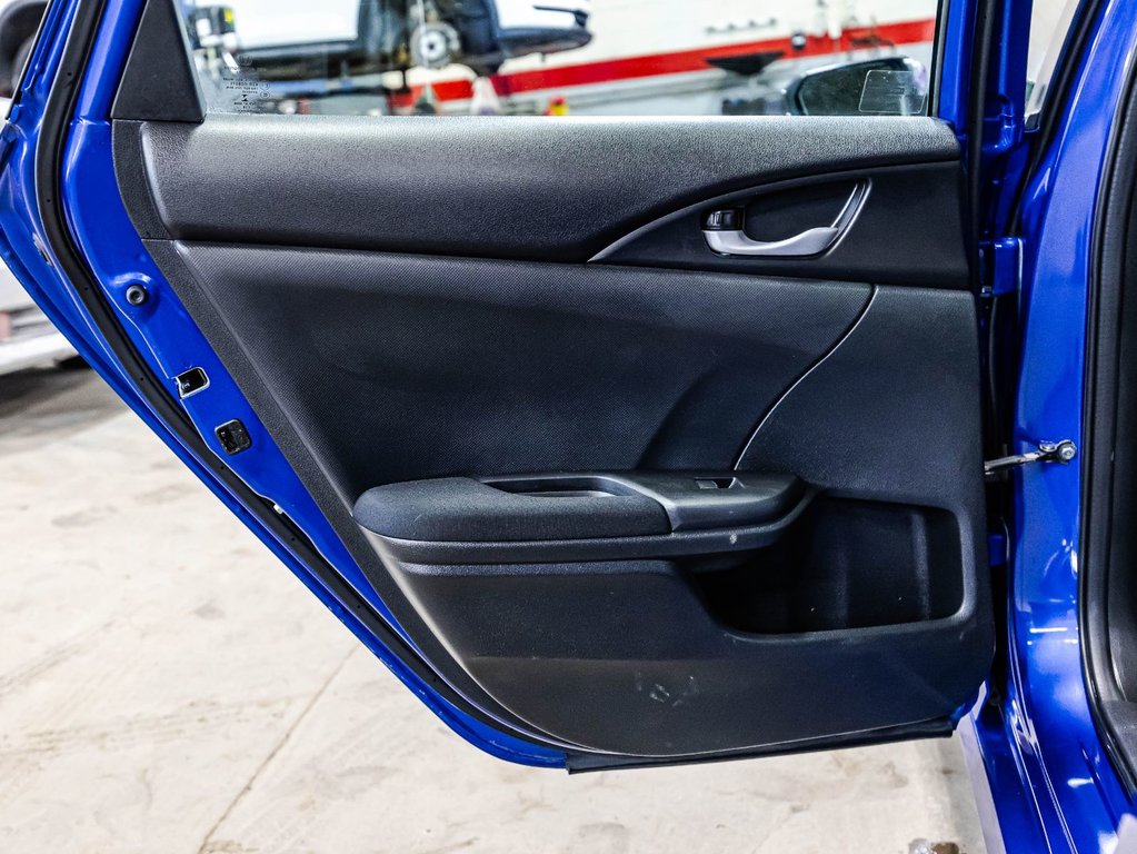 Honda Civic Sedan SE 2018 à Montréal, Québec - 13 - w1024h768px