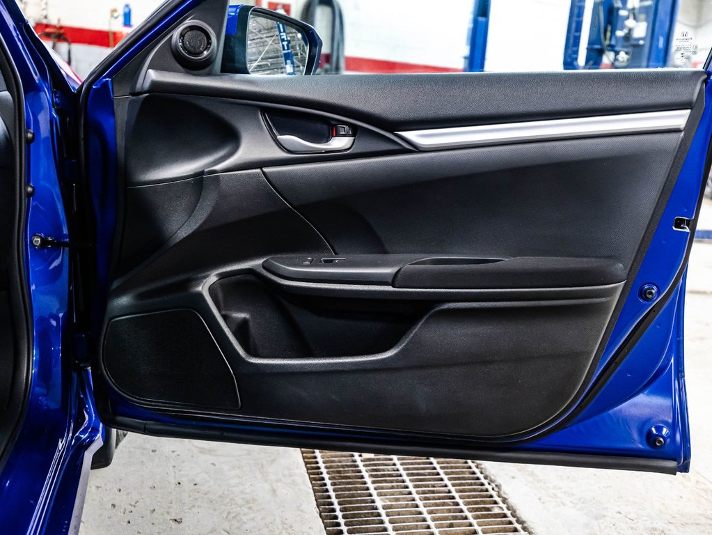 Honda Civic Sedan SE 2018 à Montréal, Québec - 17 - w1024h768px