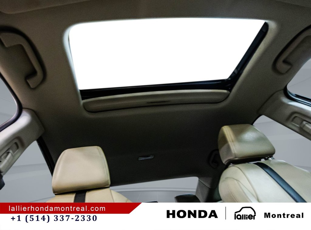 2018 Honda Civic Sedan Touring in Montréal, Quebec - 18 - w1024h768px