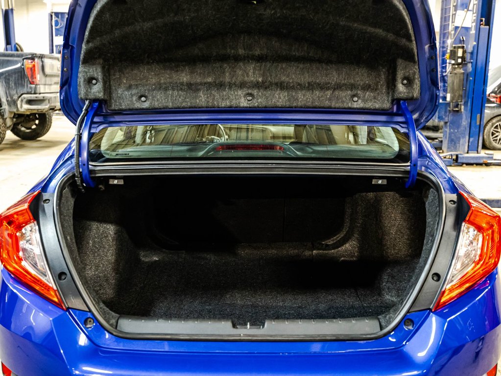 2019 Honda Civic Sedan EX in Montréal, Quebec - 16 - w1024h768px