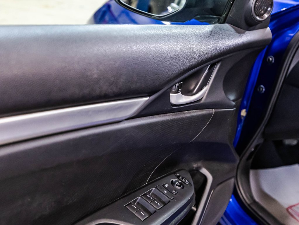 2019 Honda Civic Sedan LX in Montréal, Quebec - 11 - w1024h768px