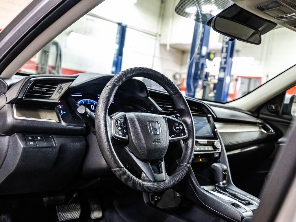 2019 Honda Civic Sedan LX in Montréal, Quebec - 19 - w1024h768px