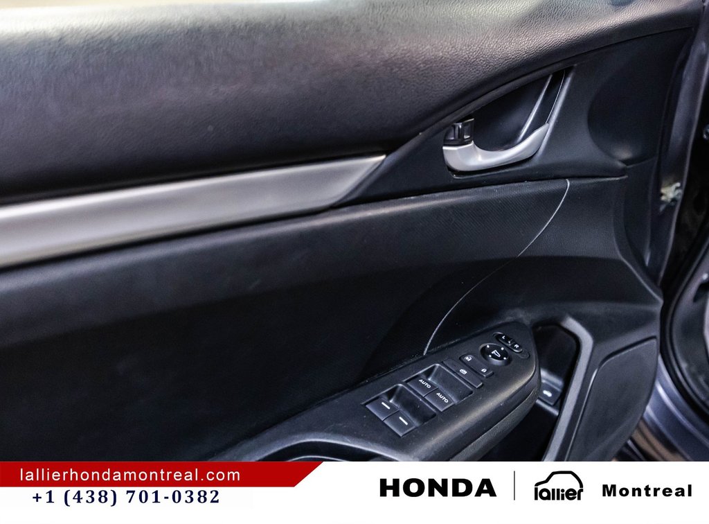 2019 Honda Civic Sedan LX in Montréal, Quebec - 12 - w1024h768px