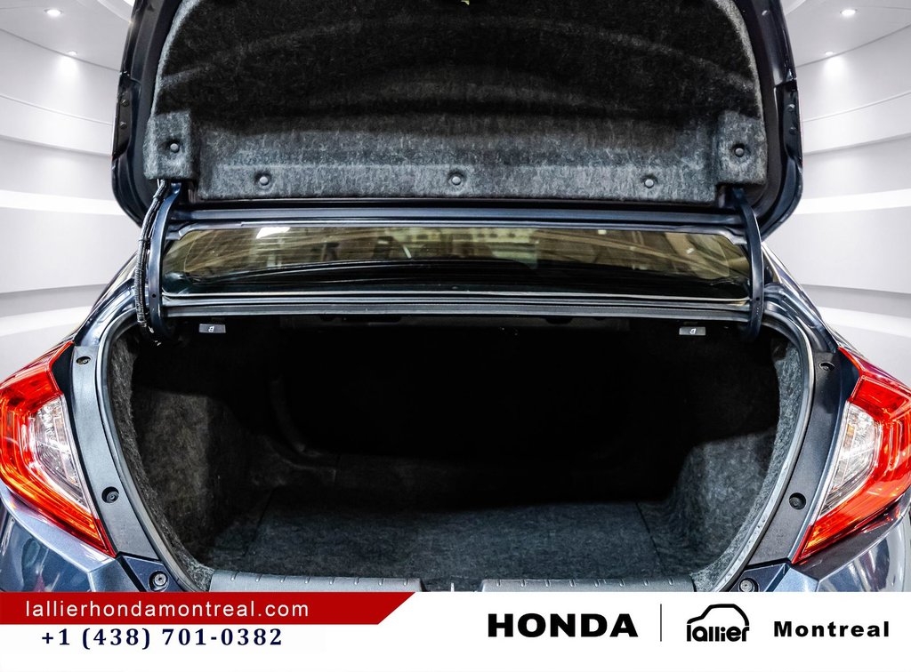 Honda Civic Sedan Touring 2019 à Montréal, Québec - 17 - w1024h768px