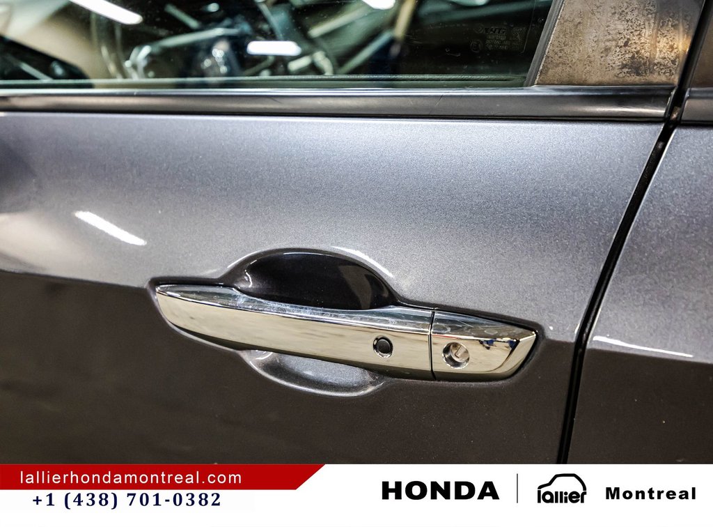 2020 Honda Civic Sedan Touring in Montréal, Quebec - 11 - w1024h768px