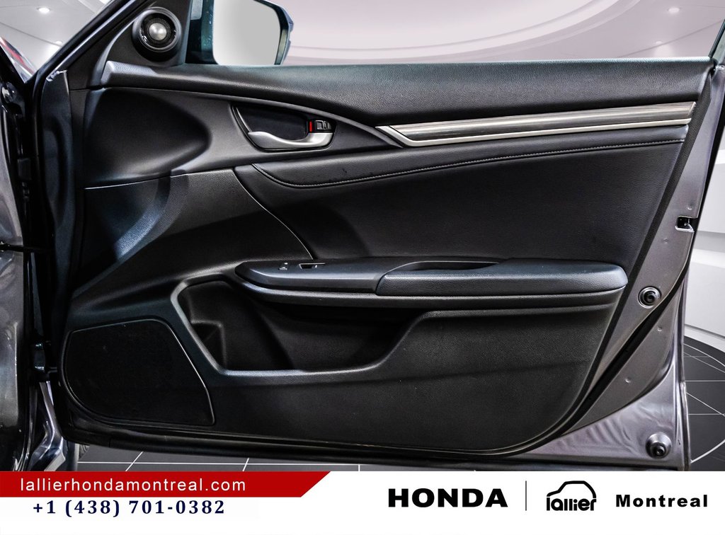 2020 Honda Civic Sedan Touring in Montréal, Quebec - 17 - w1024h768px