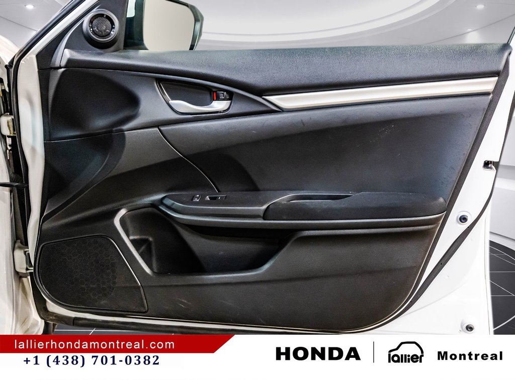2020 Honda Civic Sedan LX in Montréal, Quebec - 17 - w1024h768px