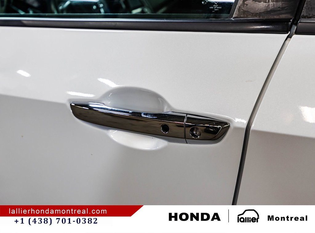 2020 Honda Civic Sedan Touring in Montréal, Quebec - 11 - w1024h768px