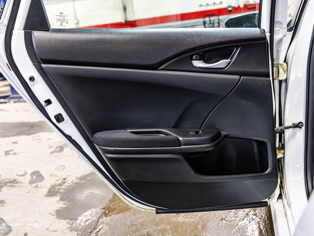 Honda Civic Sedan LX 2021 à Montréal, Québec - 12 - w1024h768px