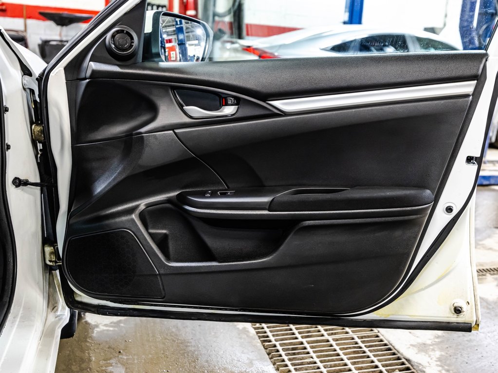 Honda Civic Sedan LX 2021 à Montréal, Québec - 16 - w1024h768px