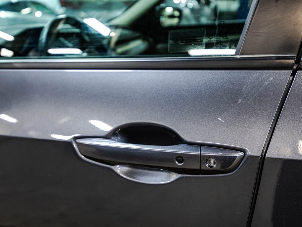 Honda Civic Sedan EX 2021 à , Québec - 11 - w1024h768px