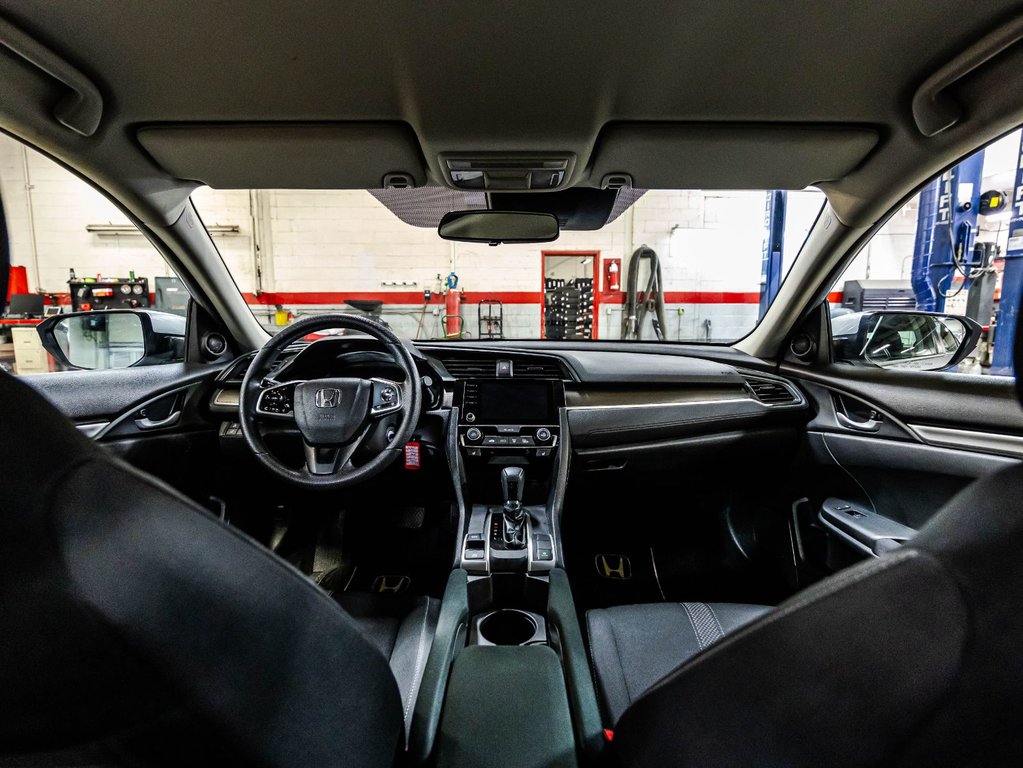2021 Honda Civic Sedan LX in Montréal, Quebec - 14 - w1024h768px