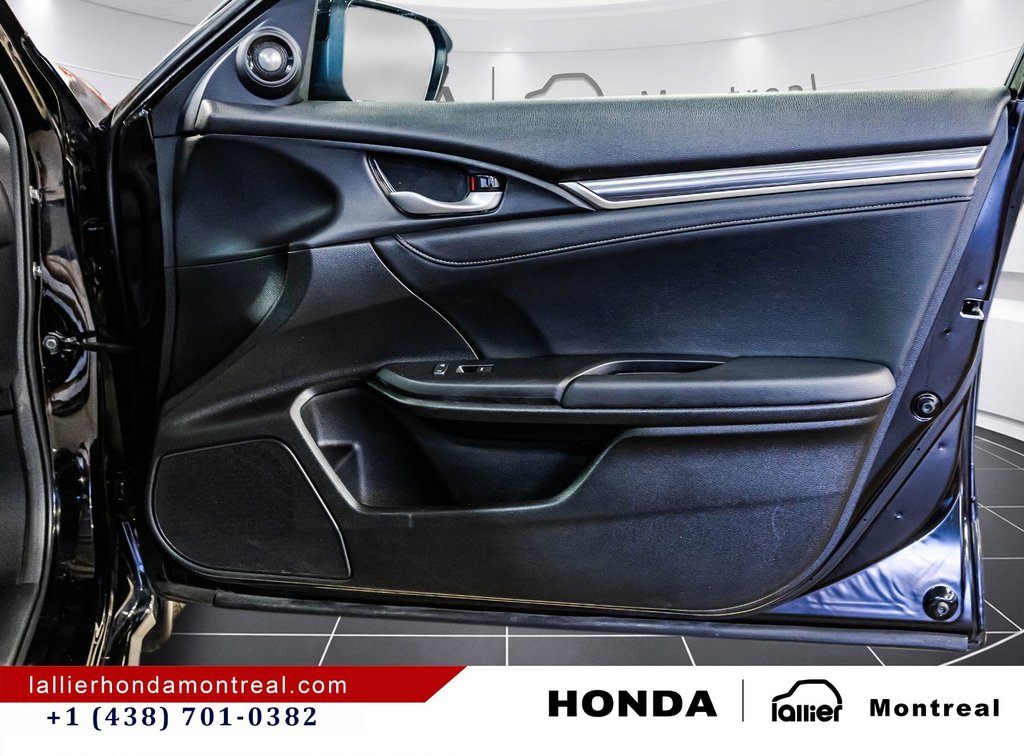 2021 Honda Civic Sedan Touring in Montréal, Quebec - 17 - w1024h768px