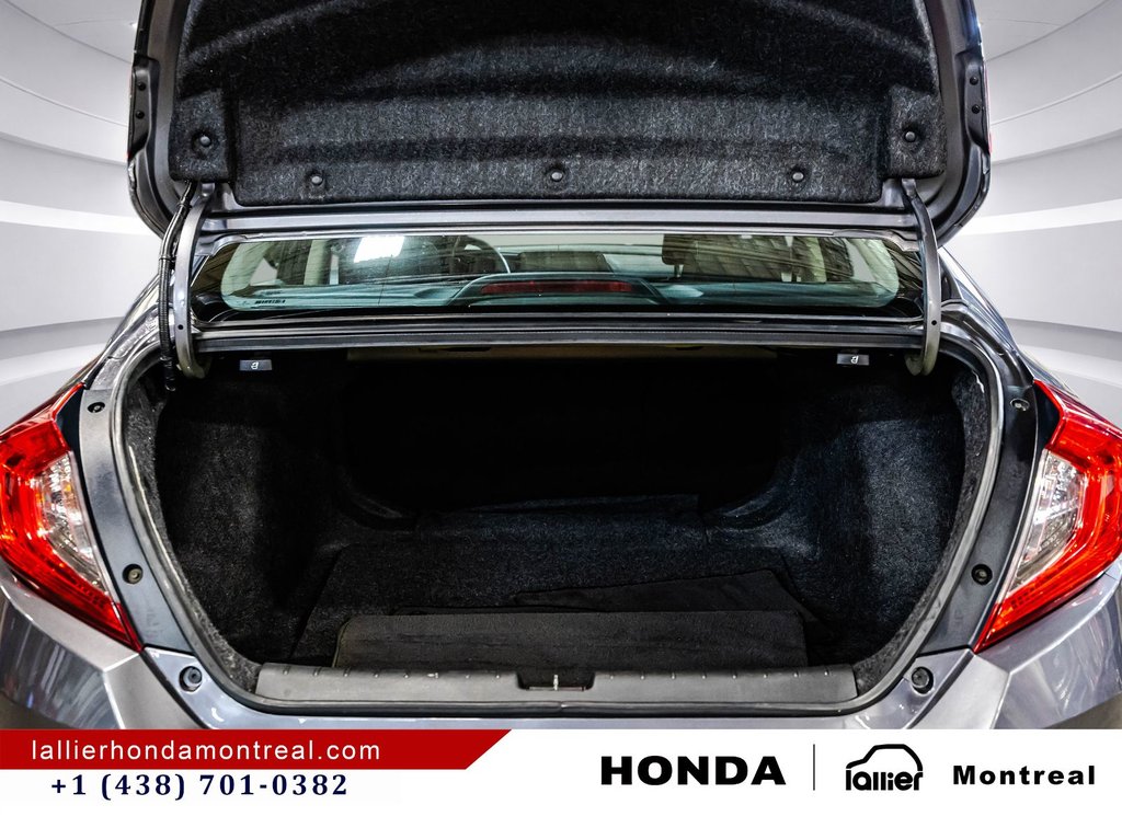 2021 Honda Civic Sedan LX in Montréal, Quebec - 15 - w1024h768px