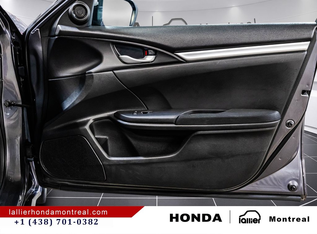 2021 Honda Civic Sedan LX in Montréal, Quebec - 16 - w1024h768px