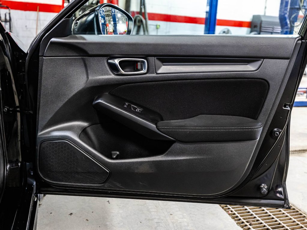 Honda Civic Sedan LX 2022 à Montréal, Québec - 16 - w1024h768px