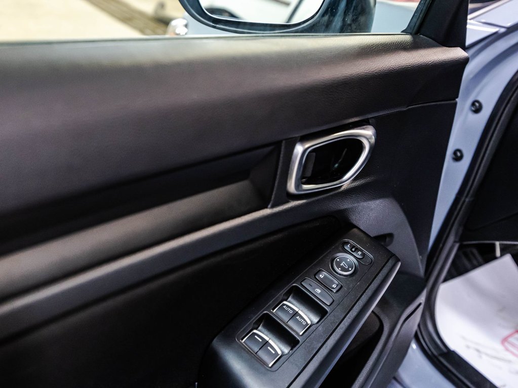 2022 Honda Civic Sedan Sport in Montréal, Quebec - 11 - w1024h768px