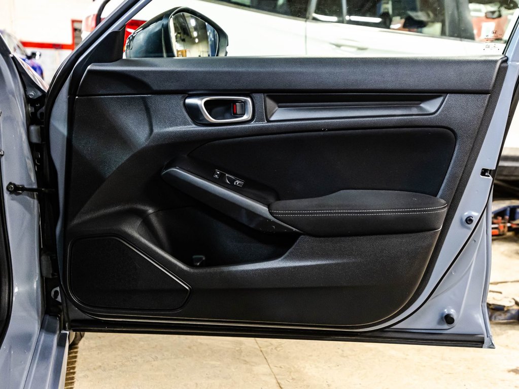 2022 Honda Civic Sedan Sport in Montréal, Quebec - 16 - w1024h768px