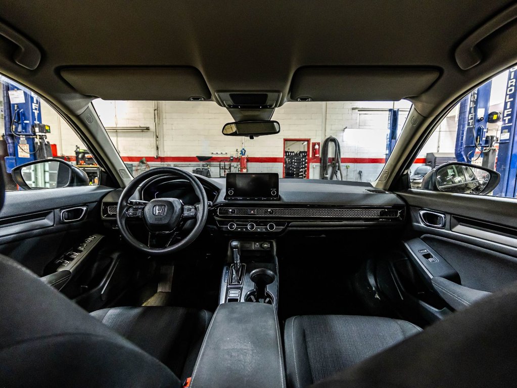 2022 Honda Civic Sedan LX in Montréal, Quebec - 14 - w1024h768px
