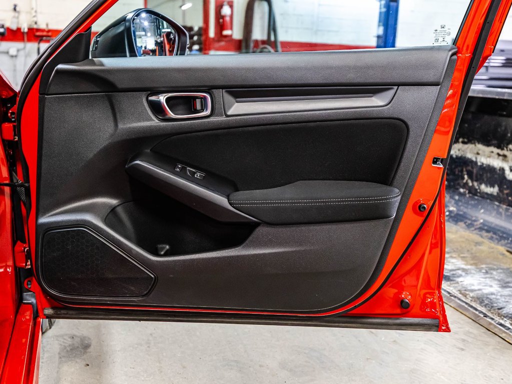 2022 Honda Civic Sedan Sport in Montréal, Quebec - 16 - w1024h768px