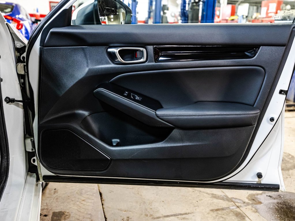 Honda Civic Sedan Touring 2022 à Montréal, Québec - 17 - w1024h768px