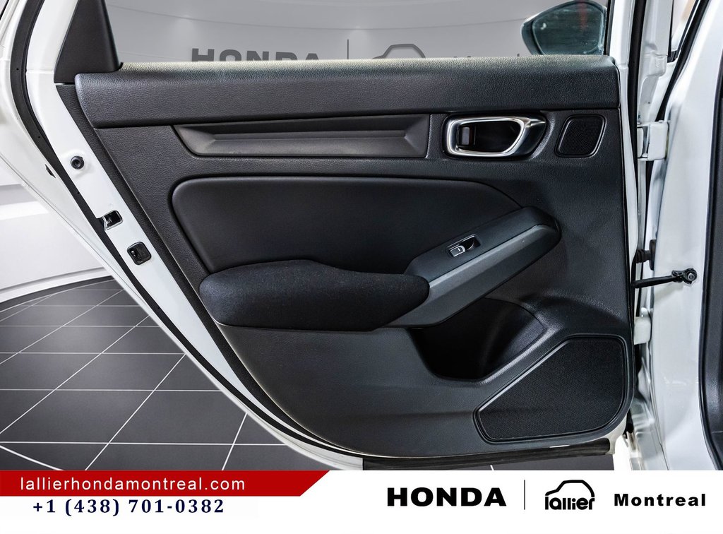 2022 Honda Civic Sedan LX in Montréal, Quebec - 12 - w1024h768px