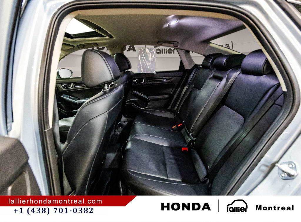 2022 Honda Civic Sedan Touring in Montréal, Quebec - 14 - w1024h768px