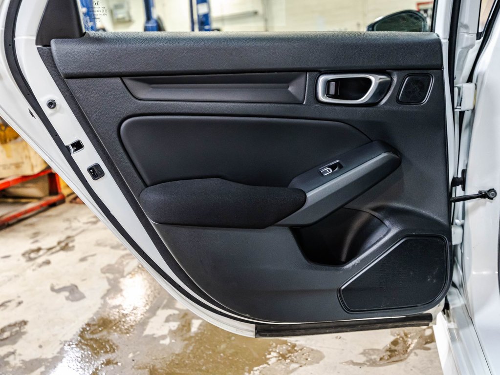 Honda Civic Sedan EX 2023 à Montréal, Québec - 12 - w1024h768px