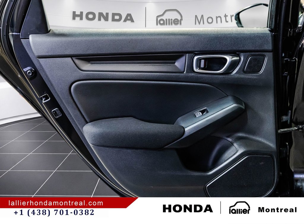 2023 Honda Civic Sedan SPORT in Montréal, Quebec - 12 - w1024h768px