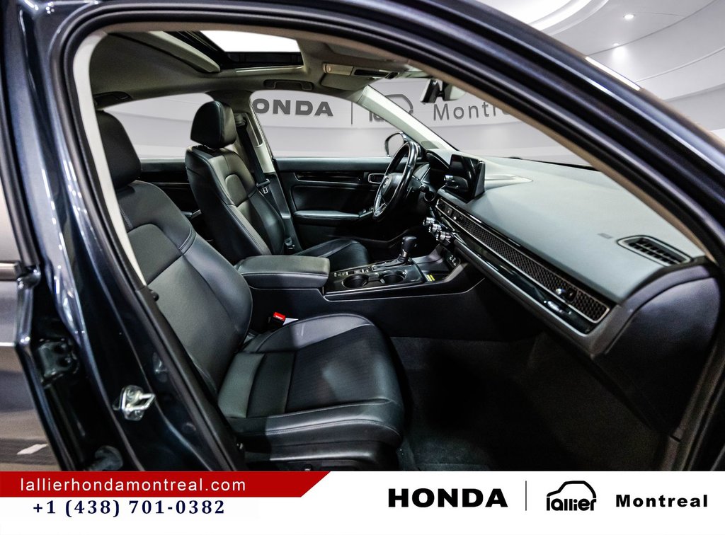 2023 Honda Civic Sedan Touring in Montréal, Quebec - 18 - w1024h768px