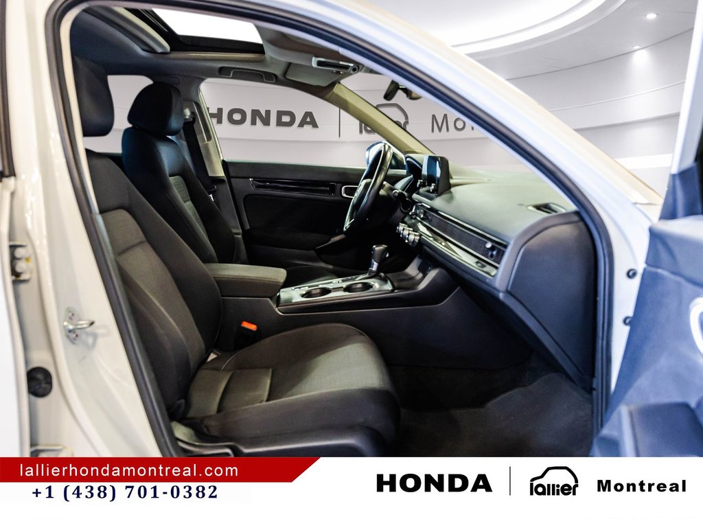 2023 Honda Civic Sedan EX in Montréal, Quebec - 17 - w1024h768px